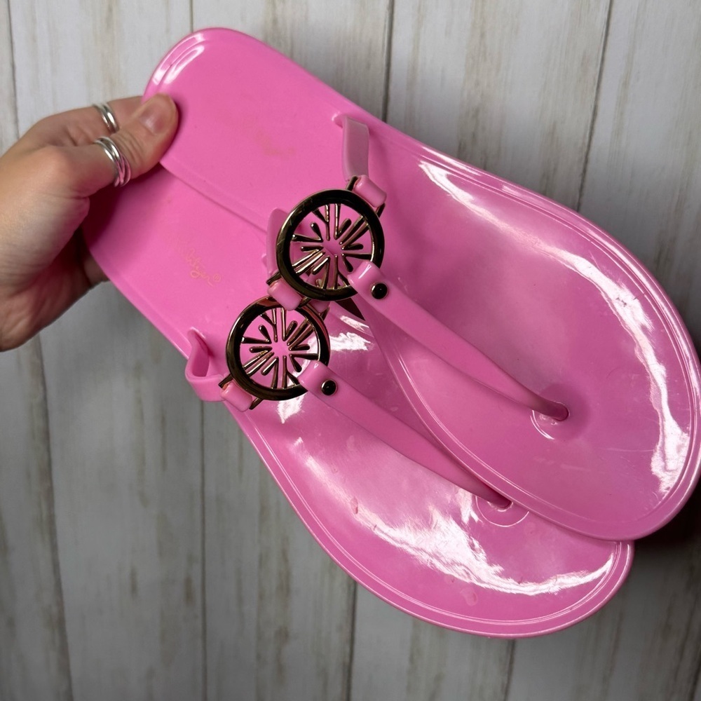 Lilly Pulitzer Pink Sandals with Gold Accents size 10 - Picture 3 of 6